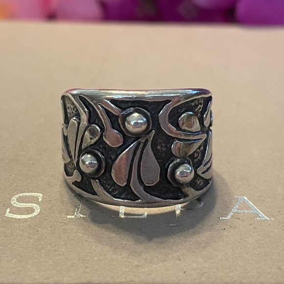 Silpada Floral Vine Holy Trinity Sterling Silver Ring R1686 Size 11 - Picture 2 of 11